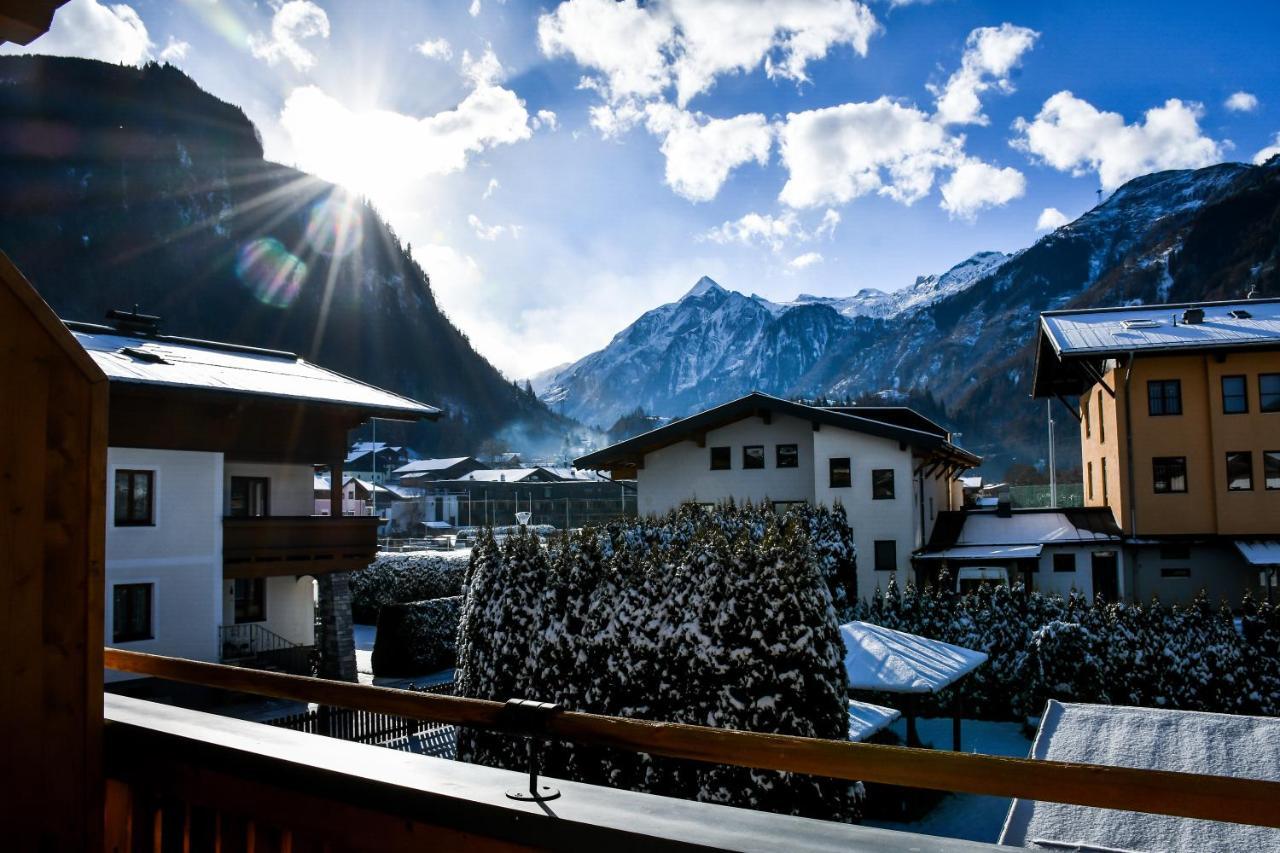 Boutique Hotel Pinzgauerhof Kaprun Exterior foto